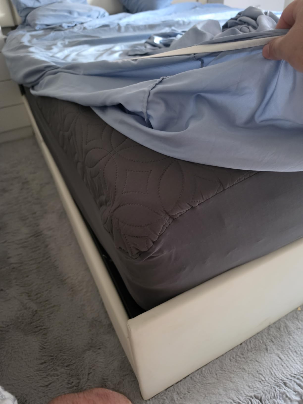 Firm Queen Mattress 12 inch for Pain and Pressure Relief, Cooling Hybrid Mattress with Extra Back and Lumbar Hip Support, Pressure and Back Pain Relief,365 Nights Trial customer photo 2
